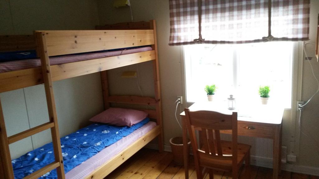 Stf Vandrarhem Mangelgarden Soderkoping Room photo